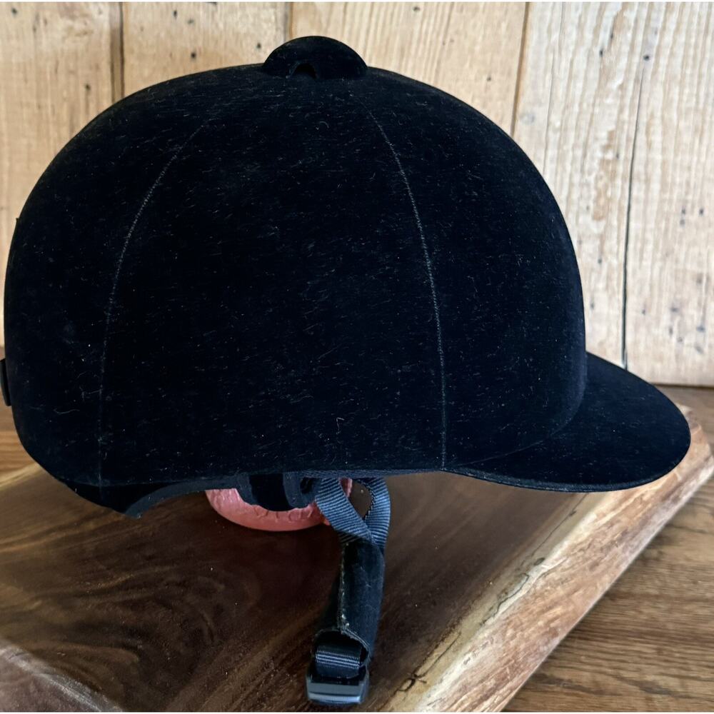 International Horse Riding Helmet Black Velvet SEI Pre-Owned Size 7 - Picture 3 of 16
